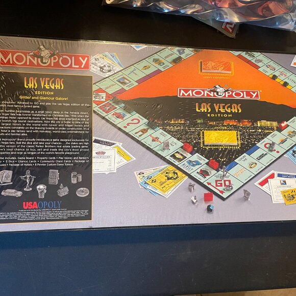 Monopoly Las Vegas Edition Brand New Sealed - Picture 2 of 2